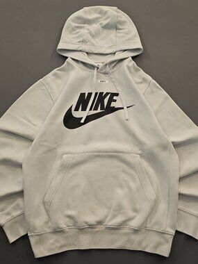 Nike Men's Sportswear Club Fleece Graphic Pullover Hoodie
